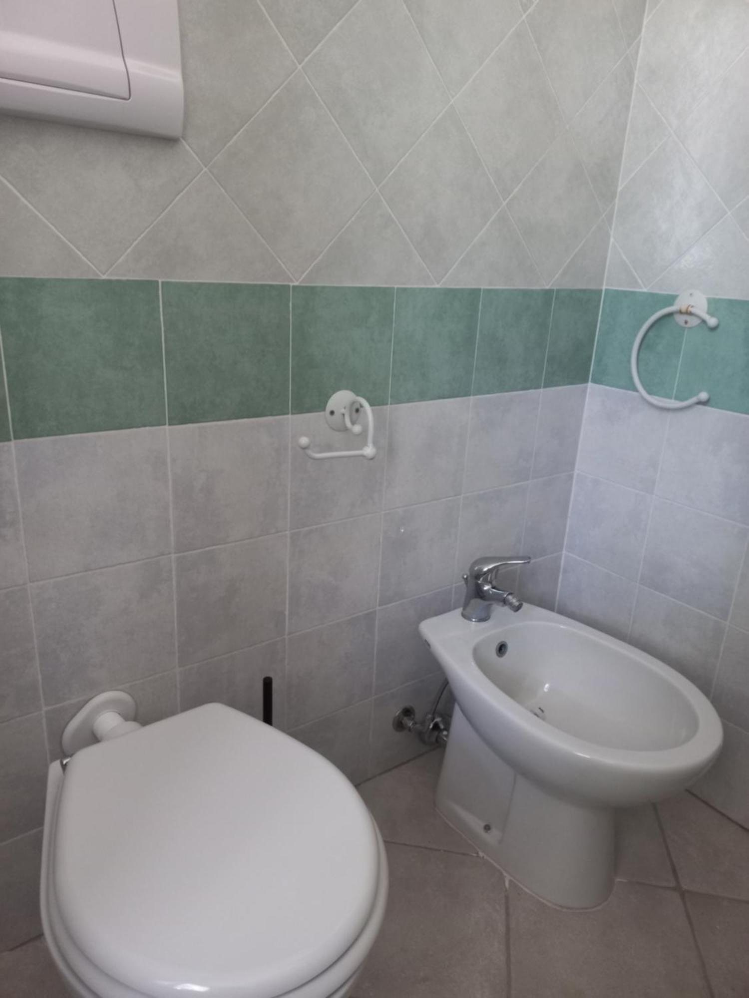 Chicchiritanos Bed & Breakfast Monti Екстериор снимка